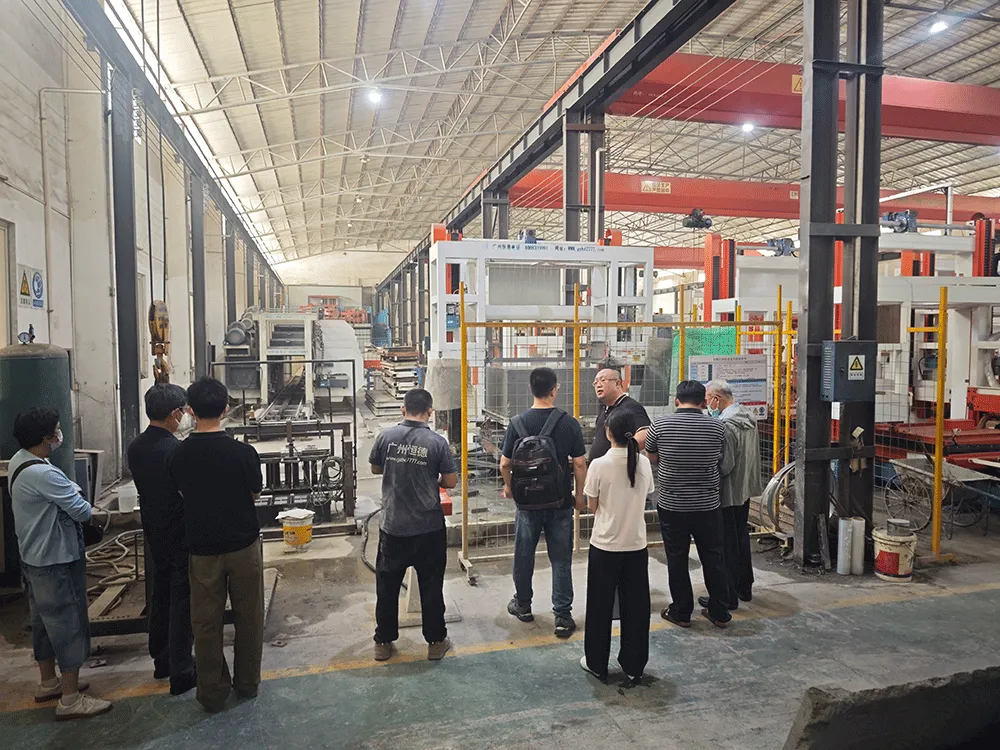 Malaysia Customer Visits Hengde to Inspect Lightweight Block & Wall Panel Production Line